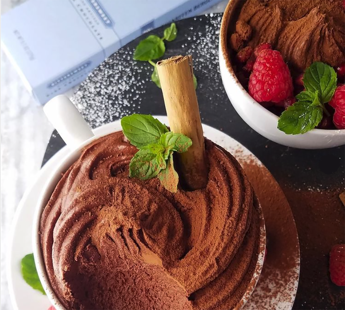 Easy and Delish's Spicy Mexican Chocolate Mousse 