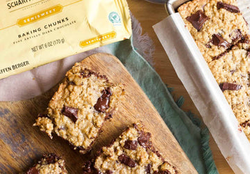 Delicious Made Easy's Dark Chocolate Oatmeal Bars